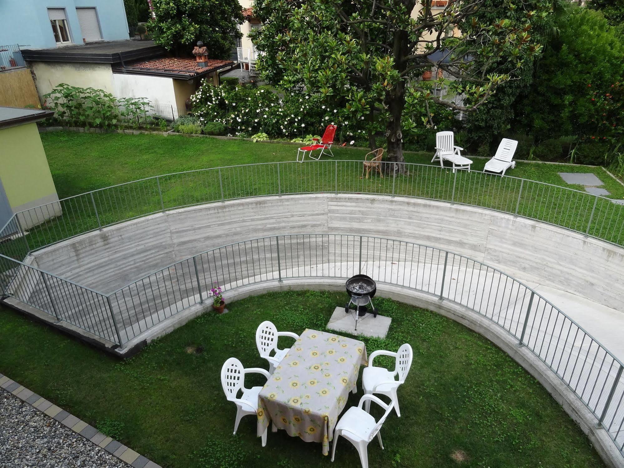 Helianthus Residence Канеро Ривиера Екстериор снимка